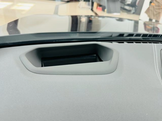 BMW 5 Series 2023 Restyling 530Li Premium Class Luxury Set interior photo 8