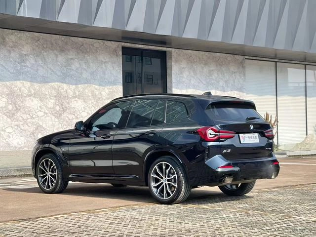 BMW X3 2022 xDrive30i Leading Type M Obsidian Night Suit exterior photo 6