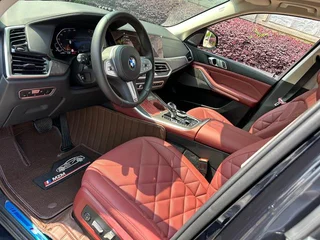 BMW X5 2022 xDrive 30Li Premium Class M Sports suit exterior photo 4