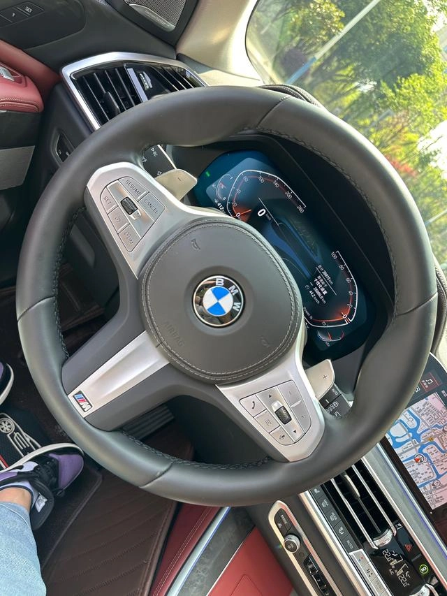 BMW X5 2022 xDrive 30Li Premium Class M Sports suit exterior photo 8