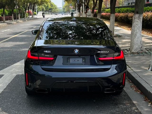 BMW 3 Series 2025 330Li M Sports Night Suit exterior photo 4