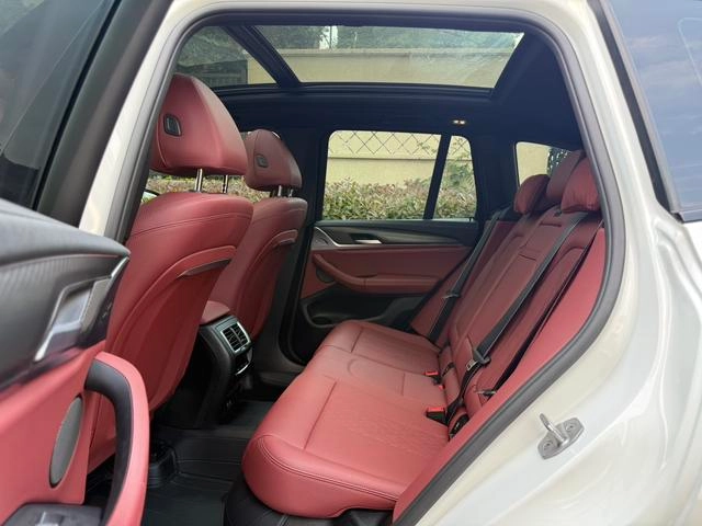BMW X3 2022 Restyling xDrive30i Premium Class M Obsidian Night Suit interior photo 11