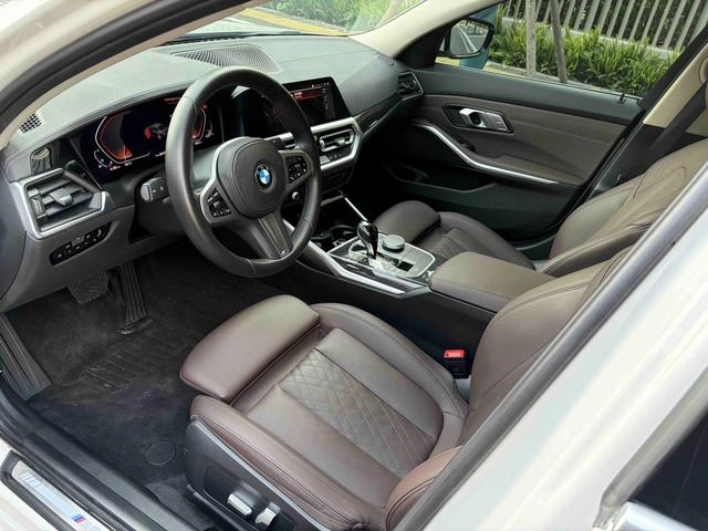BMW 3 Series 2022 325Li M Conjunto deportivo exterior foto 7 BMW 3 Series 2022 325Li M Conjunto deportivo exterior foto 7