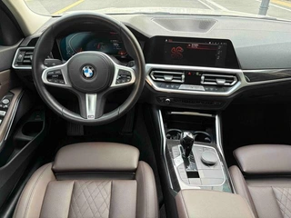 BMW 3 Series 2022 325Li M Conjunto deportivo exterior foto 9 BMW 3 Series 2022 325Li M Conjunto deportivo exterior foto 9