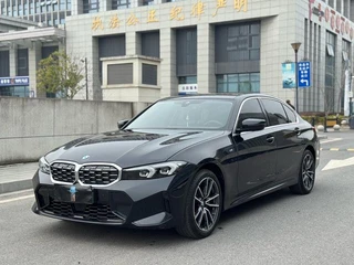 BMW 3 Series 2025 325Li M Conjunto deportivo