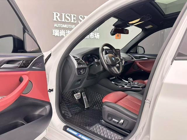 BMW X3 2022 xDrive30i Premium Class M Obsidian Night Suit exterior photo 4