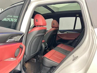 BMW X3 2022 xDrive30i Premium Class M Obsidian Night Suit interior photo 6