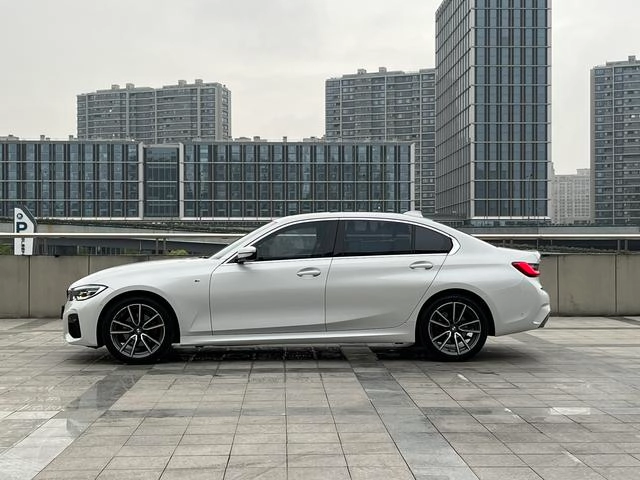 BMW 3 Series 2021 Restyling 320Li M Sports suit exterior photo 7