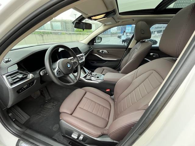 BMW 3 Series 2021 Restyling 320Li M Sports suit interior photo 10