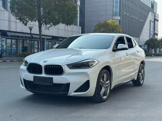BMW X2 2021 Restyling sDrive25i M Sports suit