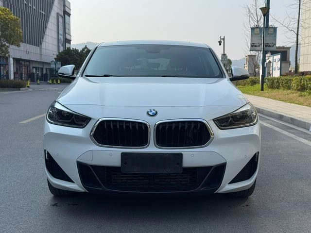 BMW X2 2021 Reforma sDrive25i M Conjunto deportivo exterior foto 2