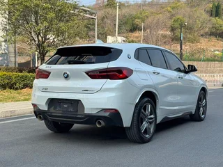 BMW X2 2021 Reforma sDrive25i M Conjunto deportivo exterior foto 4