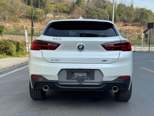 BMW X2 2021 Reforma sDrive25i M Conjunto deportivo exterior foto 5