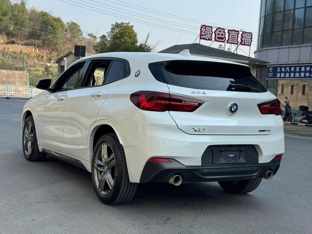 BMW X2 2021 Reforma sDrive25i M Conjunto deportivo exterior foto 6