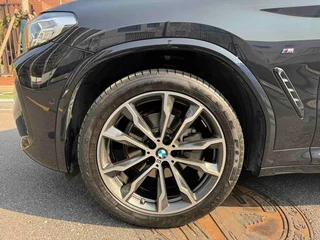 BMW X3 2022 Second change xDrive30i Leading Type M Obsidian Night Suit exterior photo 4