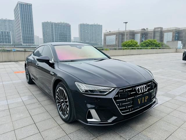 Audi A7L 2024 45 TFSI Luxury type exterior photo 3 Audi A7L 2024 45 TFSI Luxury type exterior photo 3