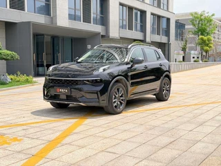 LYNK & CO 01 2021 2.0TD Two-wheel drive model Pro exterior photo 1 LYNK & CO 01 2021 2.0TD Two-wheel drive model Pro exterior photo 1