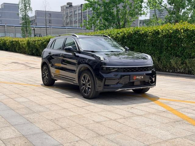 LYNK & CO 01 2021 2.0TD Two-wheel drive model Pro exterior photo 3 LYNK & CO 01 2021 2.0TD Two-wheel drive model Pro exterior photo 3