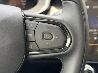 LYNK & CO 01 2021 2.0TD Two-wheel drive model Pro interior photo 12 LYNK & CO 01 2021 2.0TD Two-wheel drive model Pro interior photo 12