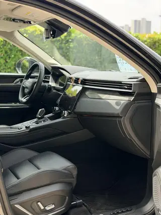 LYNK & CO 01 2021 2.0TD Two-wheel drive model Pro interior photo 16 LYNK & CO 01 2021 2.0TD Two-wheel drive model Pro interior photo 16