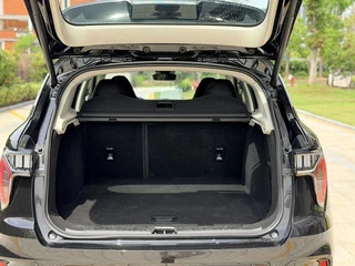 LYNK & CO 01 2021 2.0TD Two-wheel drive model Pro interior photo 19 LYNK & CO 01 2021 2.0TD Two-wheel drive model Pro interior photo 19