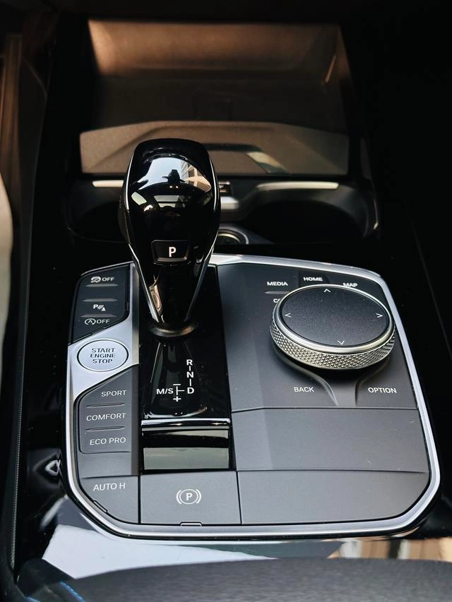 BMW 2 Series 2023 225i Four-door coupe M Sports Night Suit interior photo 8