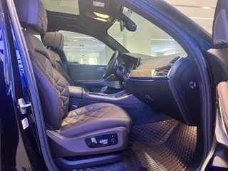 BMW X5 2022 Restyling xDrive 40Li M Sports suit interior photo 9