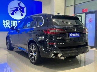 BMW X5 2022 Restyling xDrive 40Li M Sports suit interior photo 13