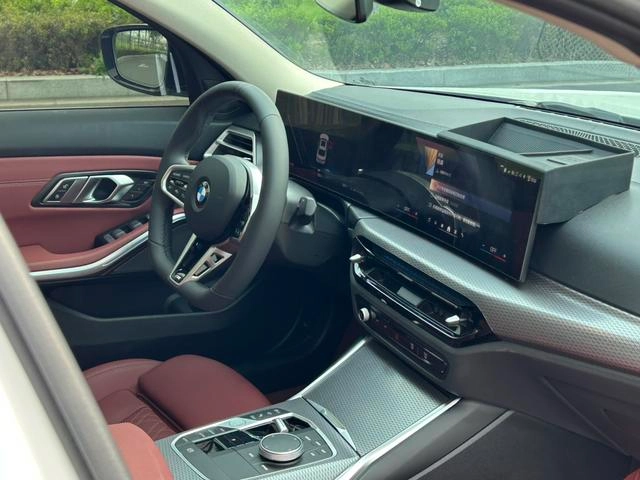 BMW 3 Series 2025 330Li M Sports Night Suit interior photo 19