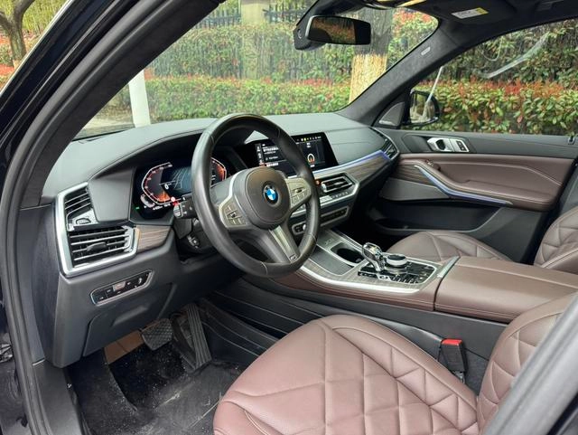 BMW X5 2022 Restyling xDrive 40Li M Sports suit exterior photo 6