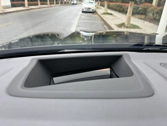 BMW X5 2022 Restyling xDrive 40Li M Sports suit interior photo 10