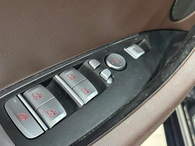 BMW X3 2022 Reforma xDrive25i M Conjunto deportivo interior foto 8