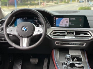 BMW X5 2022 xDrive 30Li Premium Class M Sports suit exterior photo 7