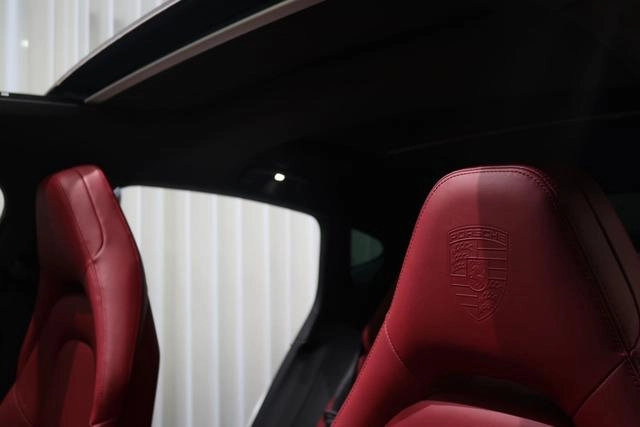 Porsche Panamera 2023 Panamera 2.9T Edición de platino exterior foto 9