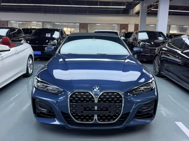 BMW 4 Series 2022 425i Convertible M Sports suit exterior photo 2