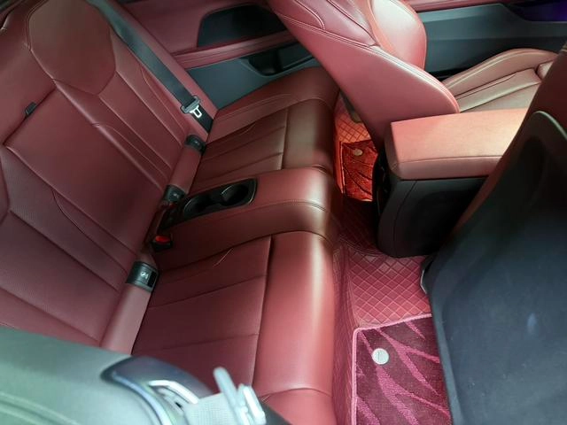 BMW 4 Series 2022 425i Convertible M Sports suit interior photo 11