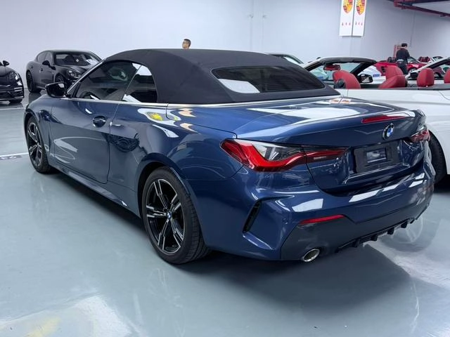 BMW 4 Series 2022 425i Convertible M Sports suit interior photo 14