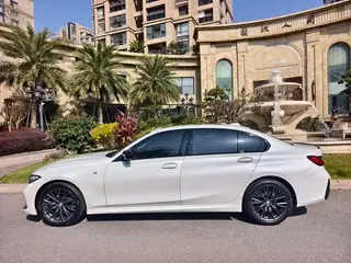 BMW 3 Series 2023 325Li M Sports Night Suit exterior photo 4