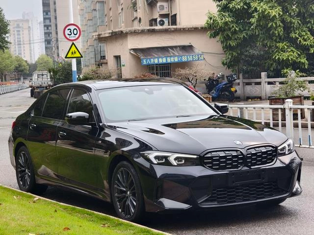 BMW 3 Series 2023 325Li M Sports Night Suit exterior photo 3