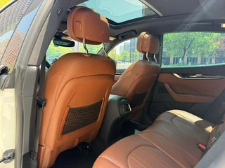 Maserati Levante 2021 3.0T Standard Edition interior photo 6