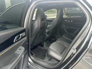 LYNK & CO 03 2023 1.5TD DCT Strength Pro interior photo 14