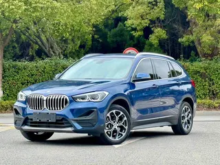 BMW X1 2022 sDrive25Li Лидирующий