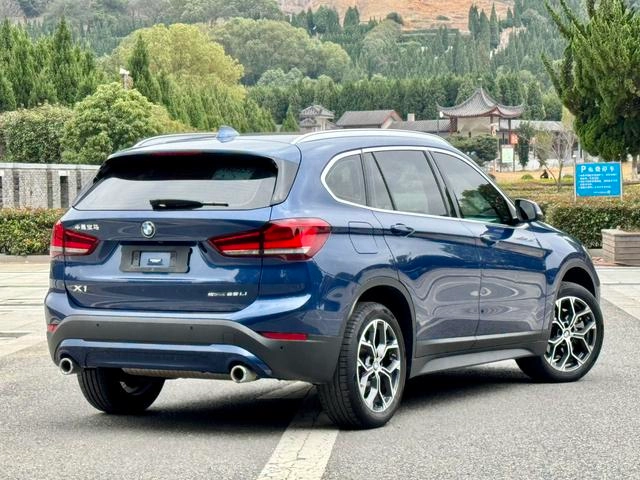 BMW X1 2022 sDrive25Li Лидирующий экстерьер фото 6