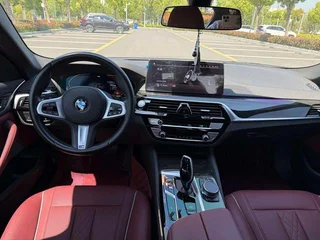 BMW 5 Series 2021 525Li M Спортивный костюм экстерьер фото 4