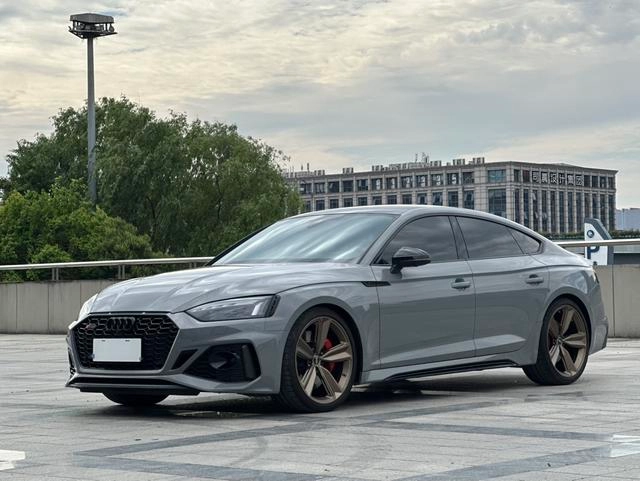Audi RS 5 2022 2.9T Sportback Dark Gold Edition exterior photo 1 Audi RS 5 2022 2.9T Sportback Dark Gold Edition exterior photo 1