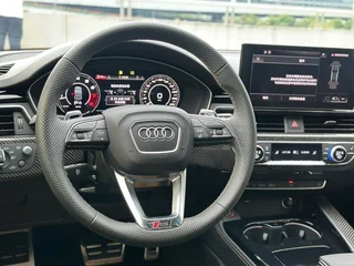 Audi RS 5 2022 2.9T Sportback Dark Gold Edition interior photo 11 Audi RS 5 2022 2.9T Sportback Dark Gold Edition interior photo 11
