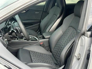 Audi RS 5 2022 2.9T Sportback Dark Gold Edition interior photo 18 Audi RS 5 2022 2.9T Sportback Dark Gold Edition interior photo 18