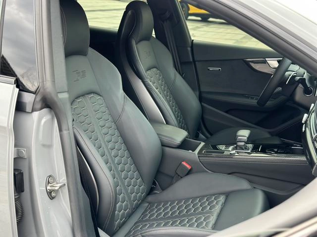 Audi RS 5 2022 2.9T Sportback Dark Gold Edition interior photo 19 Audi RS 5 2022 2.9T Sportback Dark Gold Edition interior photo 19