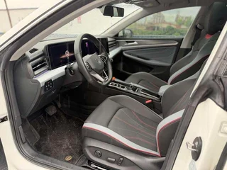 Volkswagen Lamando 2023 Lamando L 280TSI DSG Cool Spicy Edition interior photo 9 Volkswagen Lamando 2023 Lamando L 280TSI DSG Cool Spicy Edition interior photo 9