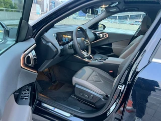 BMW X3 2025 xDrive30L Premium Class M Sports suit interior photo 15